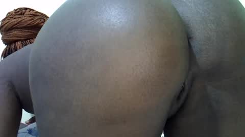queen_leilla online show from June 15, 2:34 am