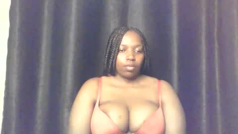 QUEEN online show from February 5, 11:35 am