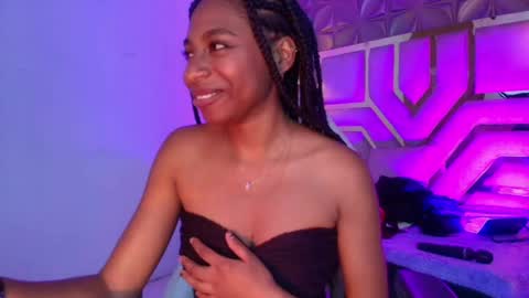   online show from April 30, 5:40 pm