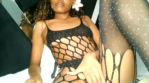 queen_sashavixen online show from June 13, 6:05 pm