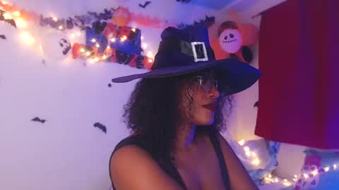 Ahlya  online show from October 31, 5:20 am