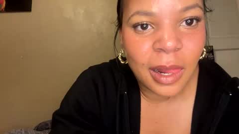 queencreolexo online show from December 16, 12:16 am