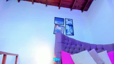 Queen online show from November 1, 7:29 pm