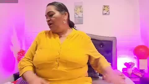 VickyBoobss online show from July 2, 12:22 pm
