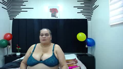 VickyBoobss online show from October 27, 8:36 pm