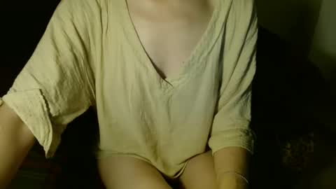 queenoftenderness online show from February 9, 7:41 pm