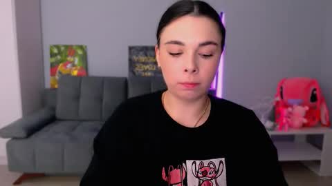 Patricia online show from November 12, 4:27 pm