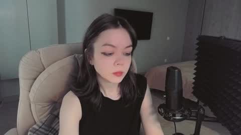 quietluxury online show from May 5, 12:19 pm