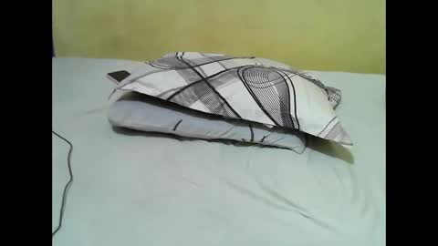 quincy joy11 online show from March 5, 10:00 am