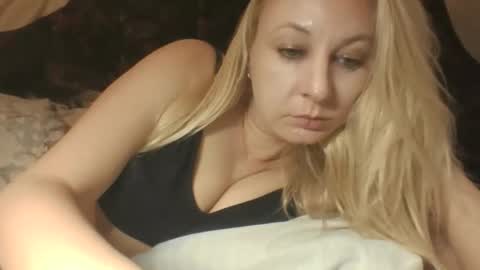 qwertyui online show from October 18, 1:52 am