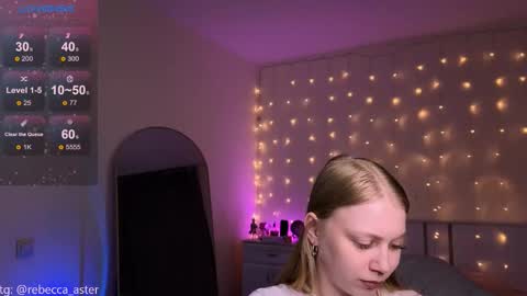 Rebecca  Becc online show from October 18, 2:31 pm