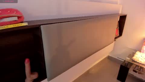 natalia  -  online show from June 25, 1:38 am
