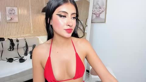 RACHEL ES online show from December 20, 9:13 am