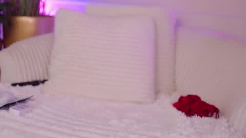 rachel_quinn_ online show from March 10, 5:00 am