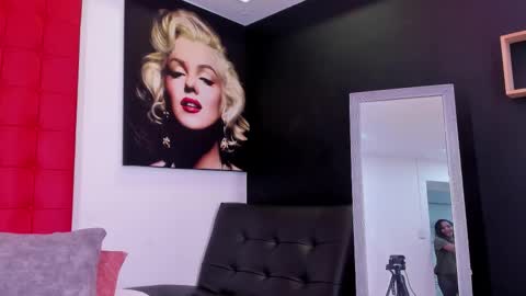  DALIANA  online show from February 10, 12:19 pm