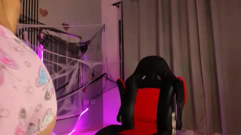 rachell_owen online show from October 30, 6:16 am