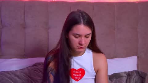 RachellSimpson online show from January 22, 6:31 pm