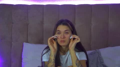 RachellSimpson online show from November 19, 7:25 pm