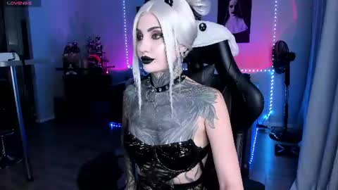  Miko Pleasee help me get 100 likes online show from July 6, 9:14 am