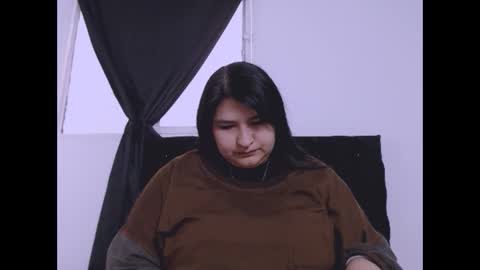 radiantgoddes online show from September 17, 12:58 pm