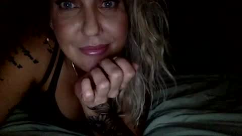 Mamakel online show from September 29, 5:23 am