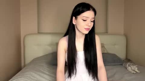 Luna online show from September 29, 11:59 am