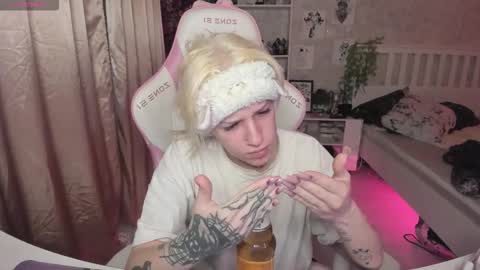 Rapunzel online show from November 21, 1:24 pm