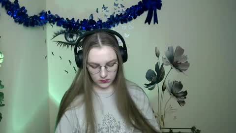 Snapshot of raspberry0101 chatting on January 6, 7:56 pm raspberry0101 online show from January 6, 7:56 pm