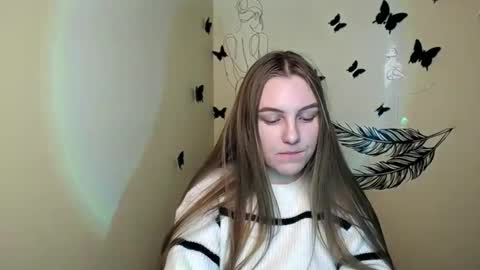 Snapshot of raspberry0101 chatting on December 14, 2:21 pm raspberry0101 online show from December 14, 2:21 pm