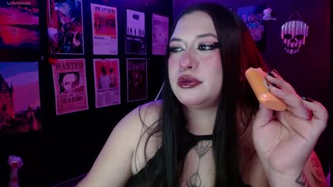 Raven online show from May 12, 11:00 pm