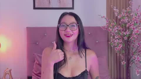 ravena_queen online show from July 29, 2:00 am