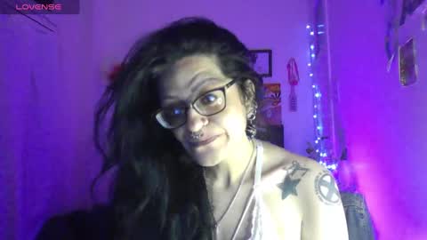 Raven online show from December 7, 11:34 pm