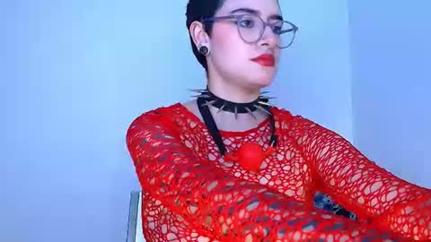 ravendarkness_ online show from July 31, 5:19 am