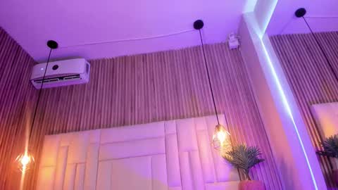 Raven online show from March 6, 1:39 pm