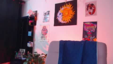 raventh_ online show from July 31, 4:46 am