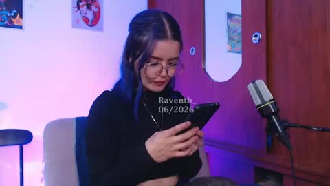 raventh_ online show from June 13, 3:48 am