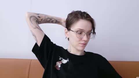 Ray-Ray online show from March 12, 3:53 am