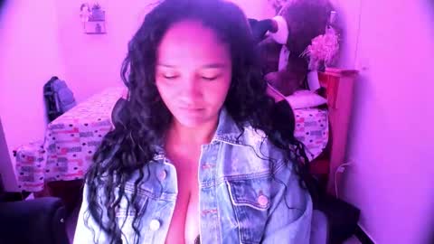 Danna online show from November 1, 3:05 pm