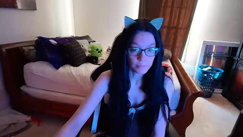 razorkitty online show from November 26, 2:18 pm