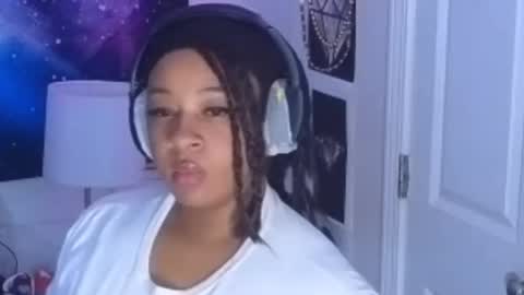 realgoddessdream online show from April 28, 1:03 am