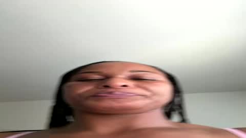 realwetpussy32 online show from July 28, 3:21 pm