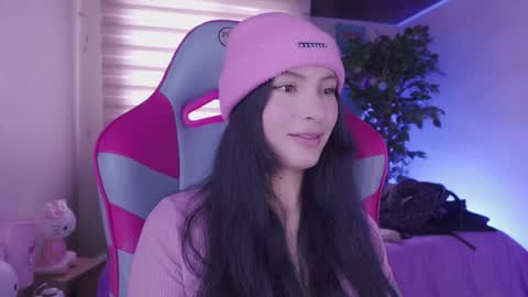 Rebeca  online show from March 6, 6:25 pm