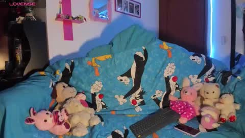 Rebecca online show from February 4, 4:26 am