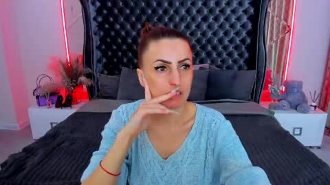 rebecca_diamonds online show from April 28, 6:06 am