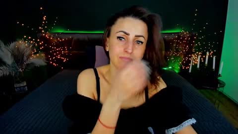 rebecca_diamonds online show from March 18, 6:51 am