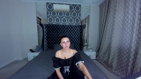 Snapshot of rebecca_diamonds chatting on October 8, 6:18 am rebecca_diamonds online show from October 8, 6:18 am
