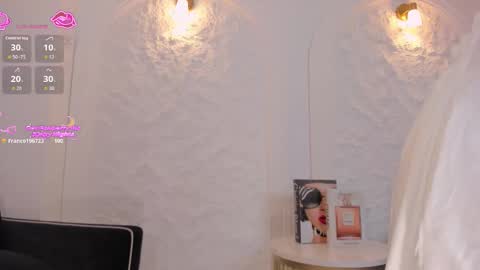 Rebe online show from March 10, 8:24 pm