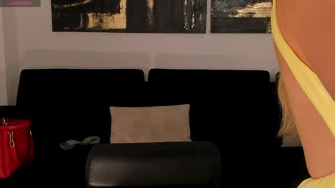 Rebe online show from May 1, 9:07 pm