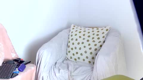 rebefucksonn online show from July 7, 6:47 am