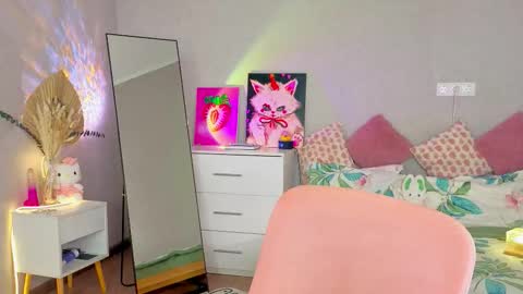 Snapshot of red__candy chatting on October 20, 1:03 pm red__candy online show from October 20, 1:03 pm
